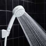 RA WA007 ชุดฝักบัวสีขาวพร้อมสายและขอแขวนครบชุด